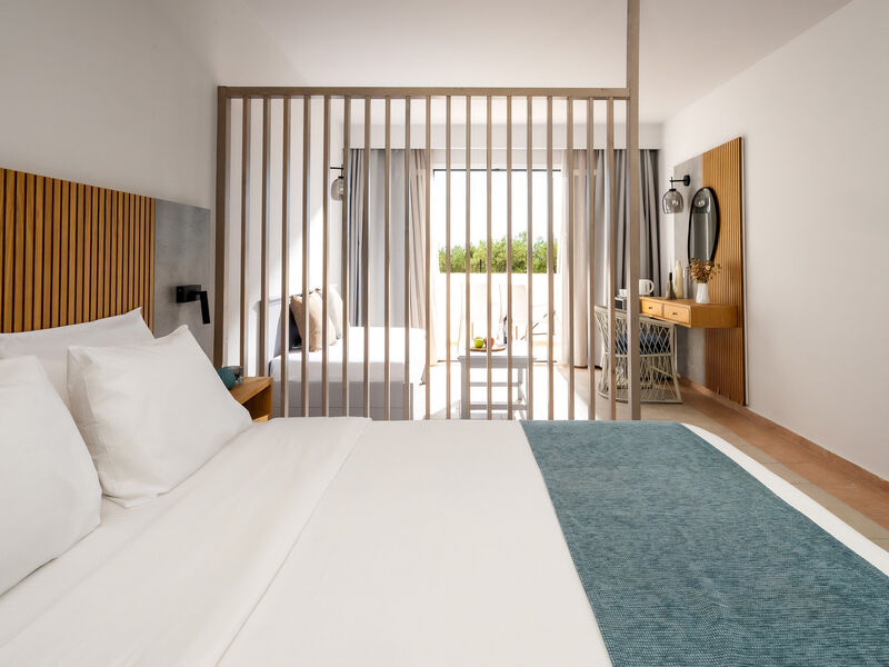 Sunshine Crete Village