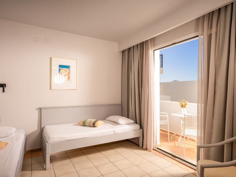 Sunshine Crete Village