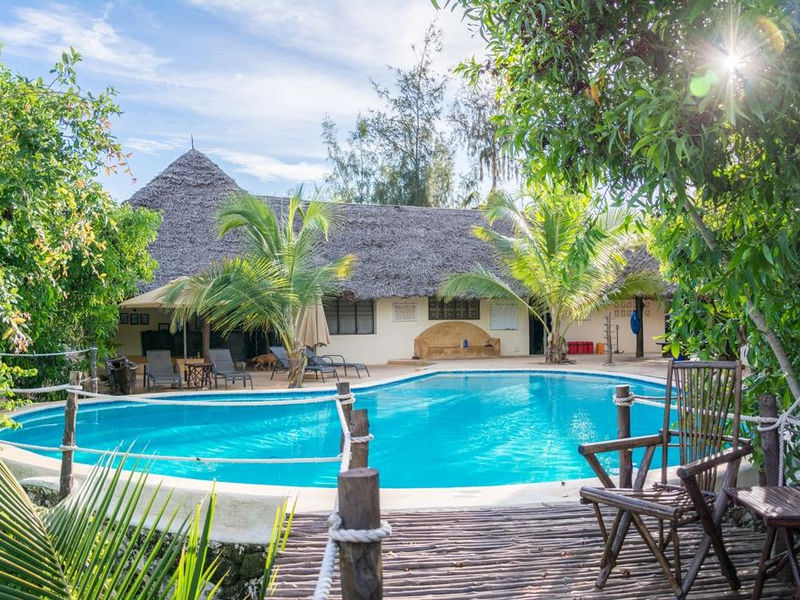 Sunshine Marine Lodge