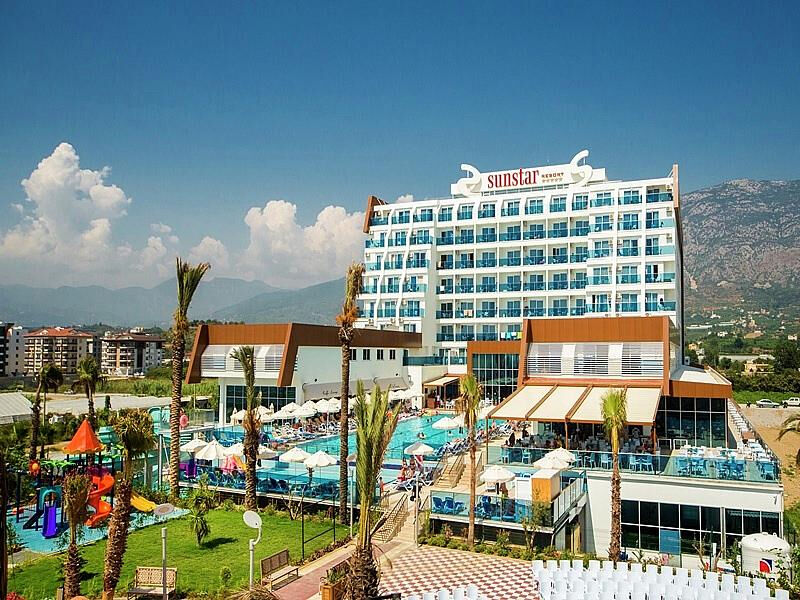 Sunstar Beach Resort
