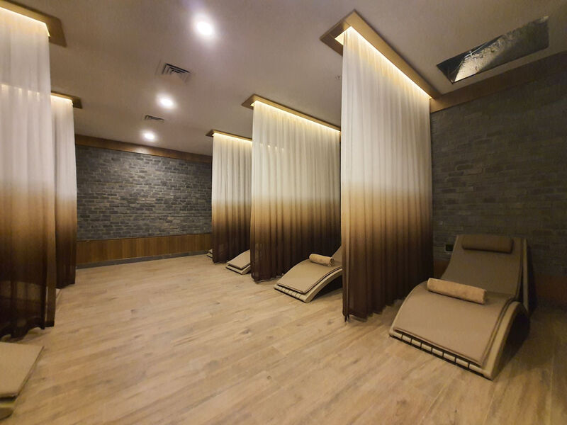 Sunthalia Hotel & Resort