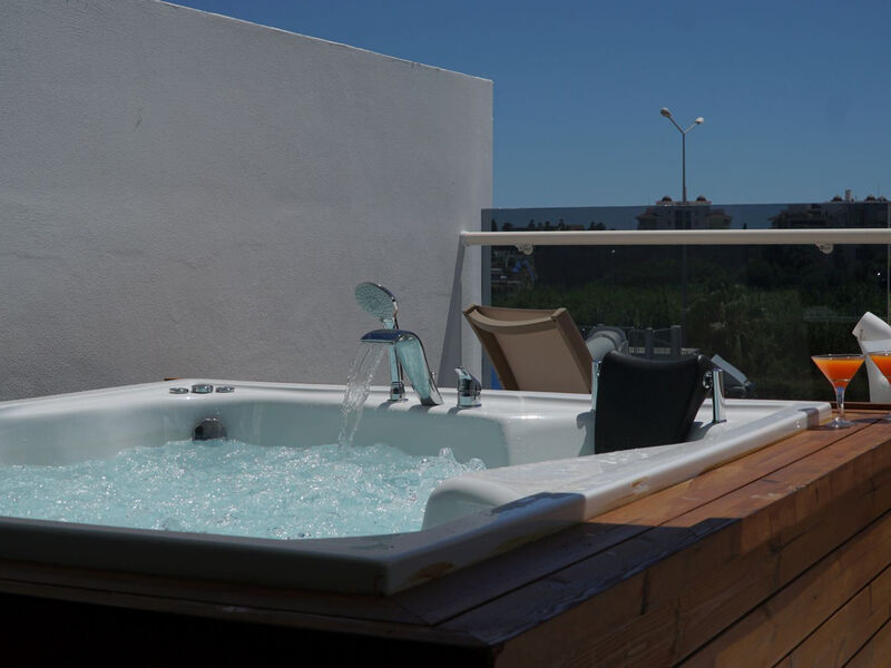Sunthalia Hotel & Resort