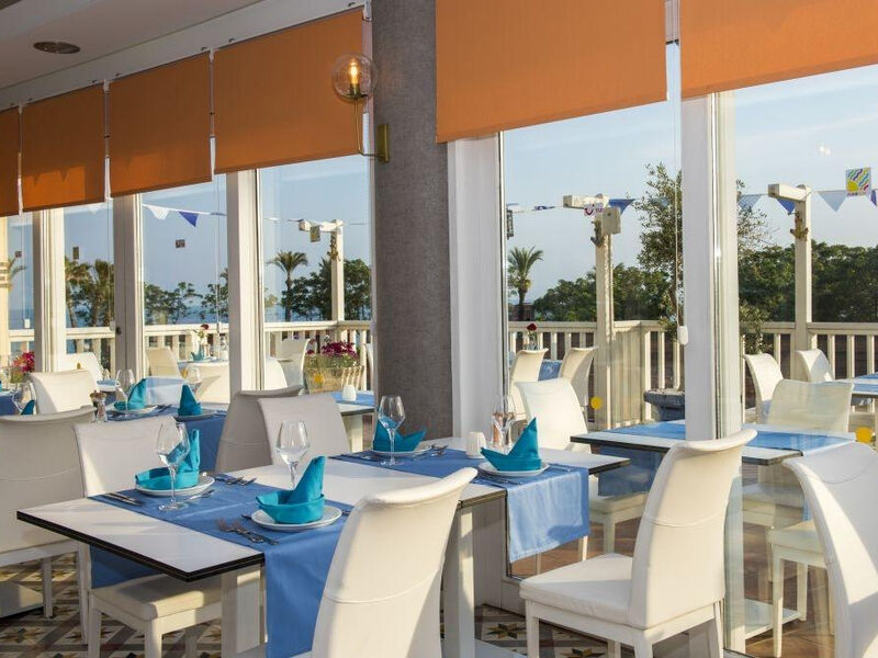 Suntopia Magic Life Belek - Rodinný Pokoj