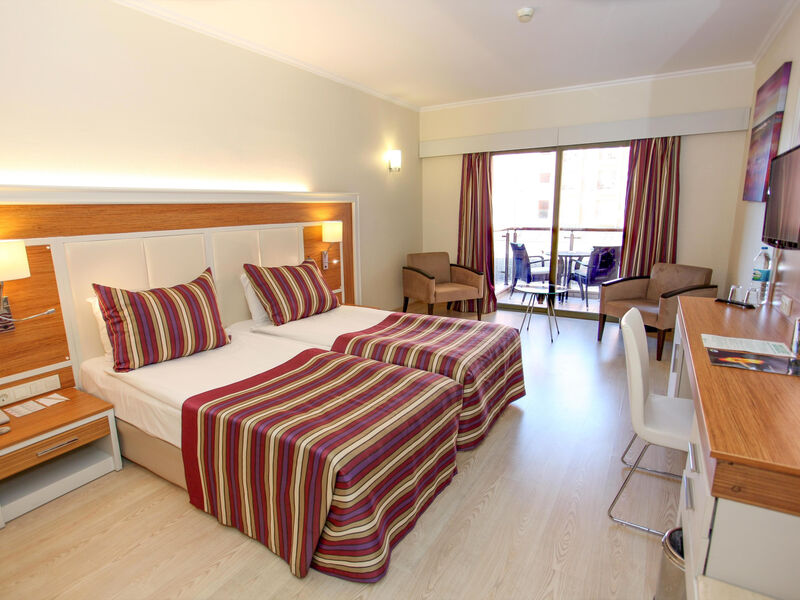 Pegasos Royal & Resort