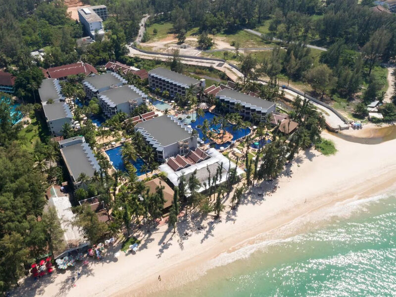 Sunwing Bangtao Beach