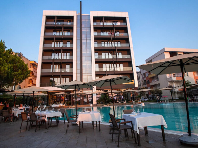 Supreme Hotel & Spa