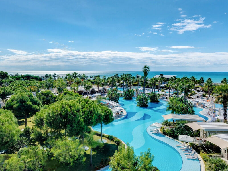 Susesi Luxury Resort