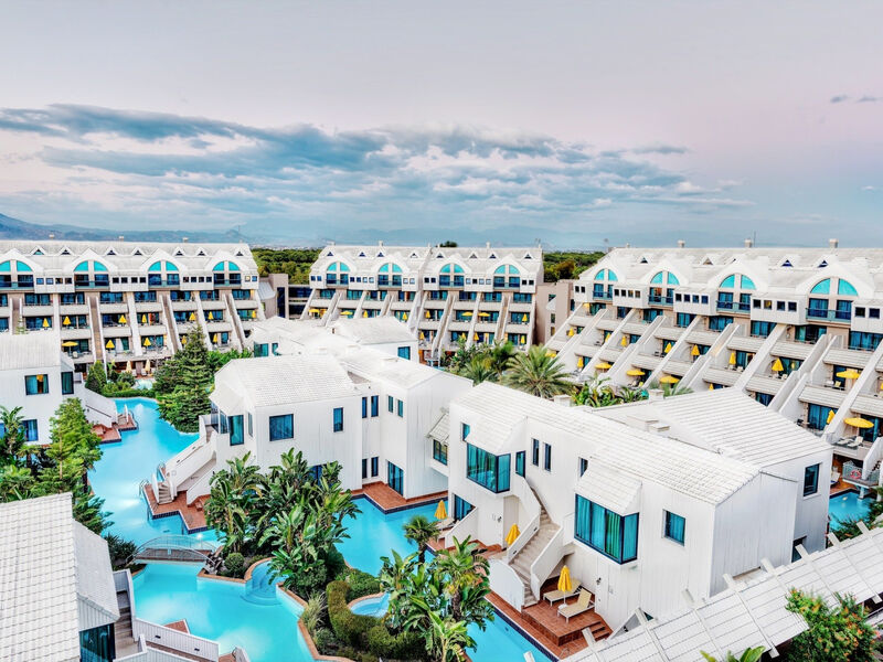 Susesi Luxury Resort