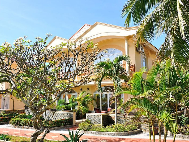 Swiss Village Resort