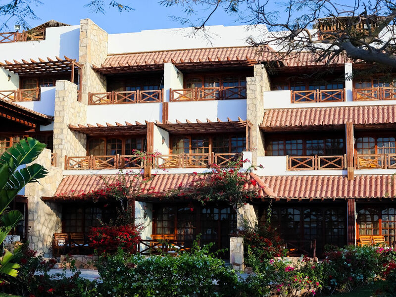 Taba Hotel & Nelson Village