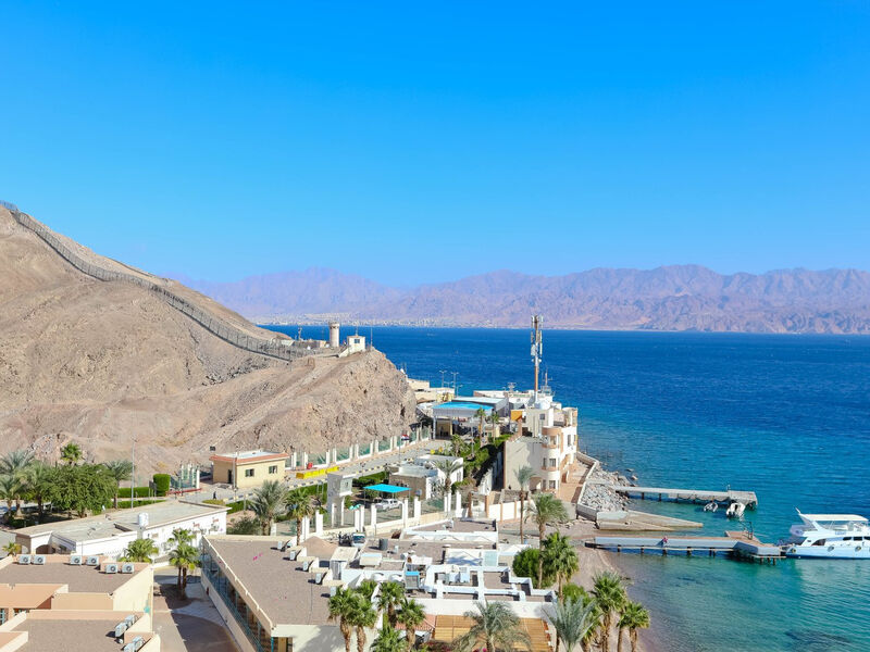 Taba Hotel & Nelson Village