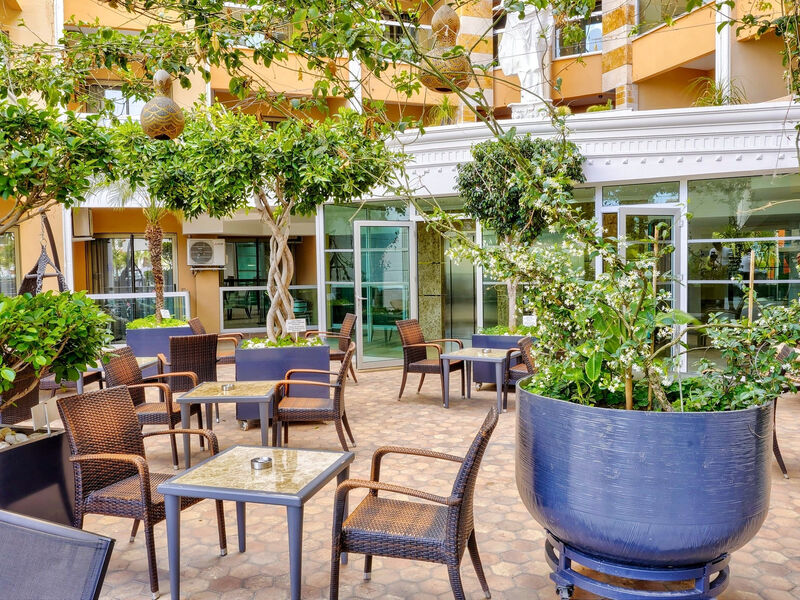 Tac Premier Hotel & Spa