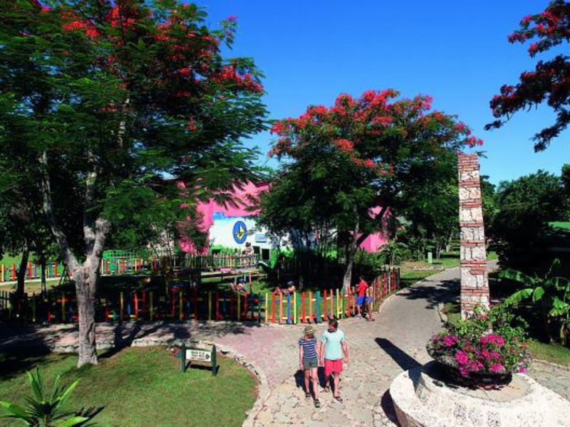 Talanquera Beach Resort