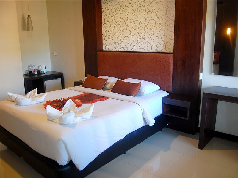 Taman Agung Beach Inn