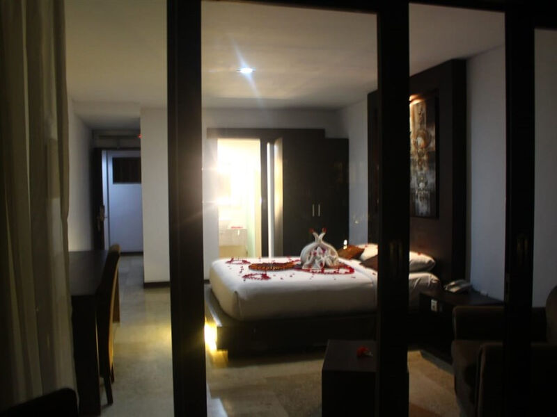 Taman Agung Beach Inn