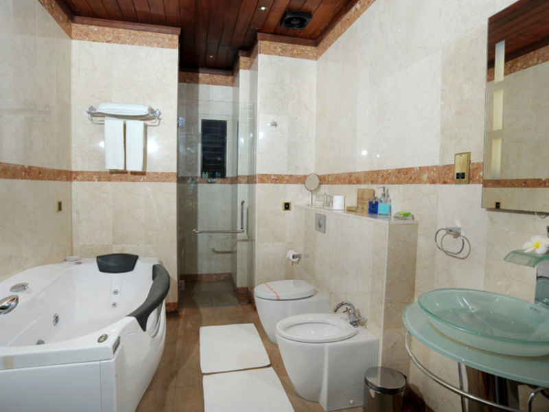 Tapro Spa Footprints