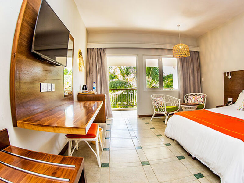 Tarisa Resort & Spa