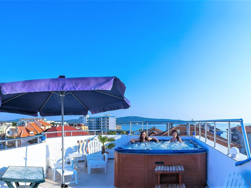 Hotel Temida