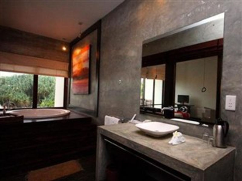 Temple Tree Resort & Spa