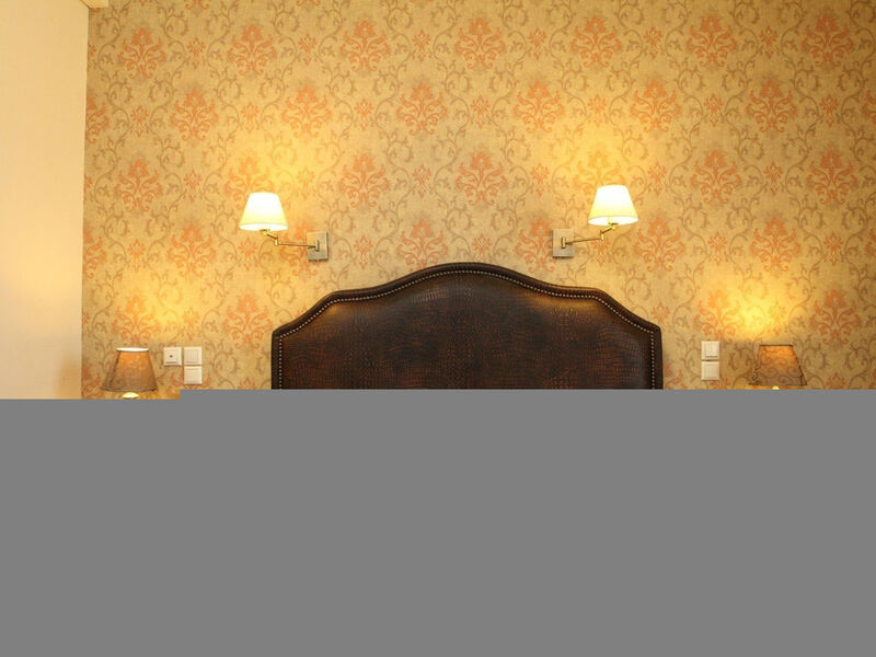Tesoro Hotel Nikiana