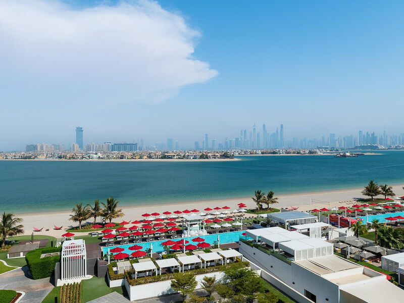 Th8 Palm Dubai Beach Resort Vignette Collection