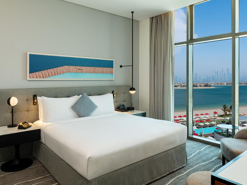Th8 Palm Dubai Beach Resort Vignette Collection