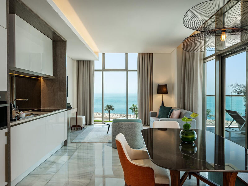 Th8 Palm Dubai Beach Resort Vignette Collection