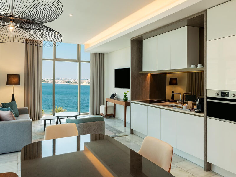 Th8 Palm Dubai Beach Resort Vignette Collection