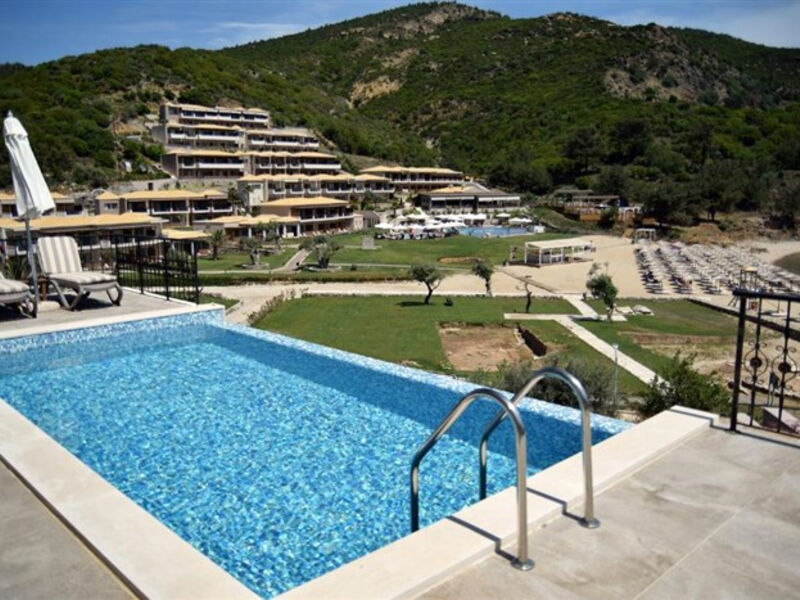Thassos Grand Resort