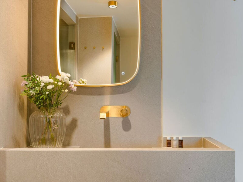 The Alley Boutique Hotel & Spa