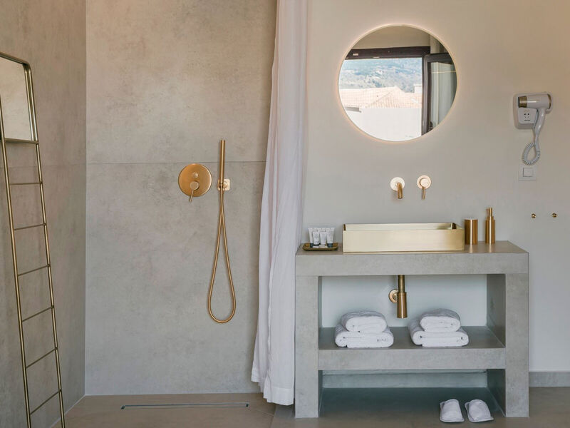 The Alley Boutique Hotel & Spa