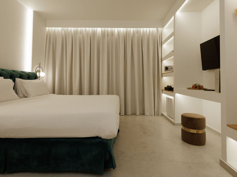 The Alley Boutique Hotel & Spa