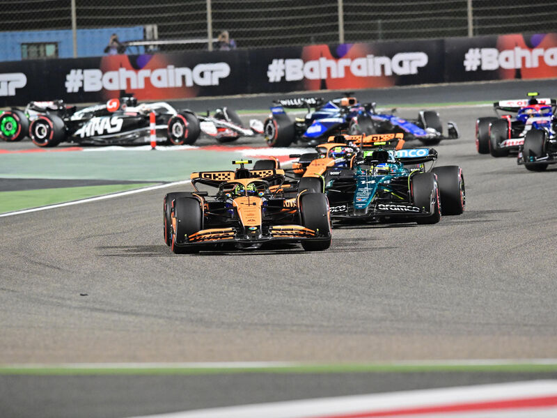 F1 Grand Prix – Hotel The Art