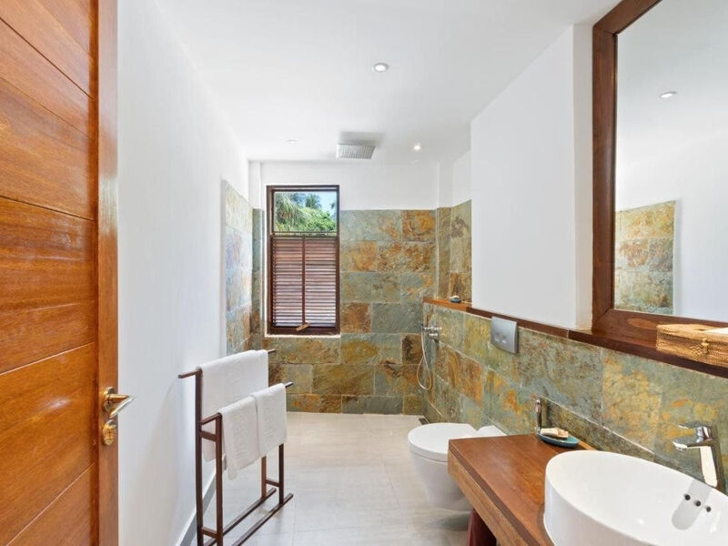 The Barefoot Eco Hotel