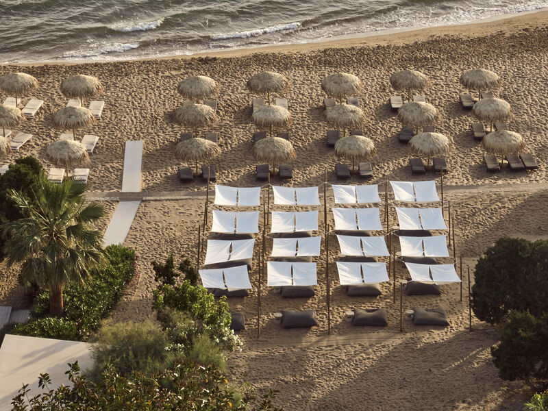 The Bay Hotel & Suites