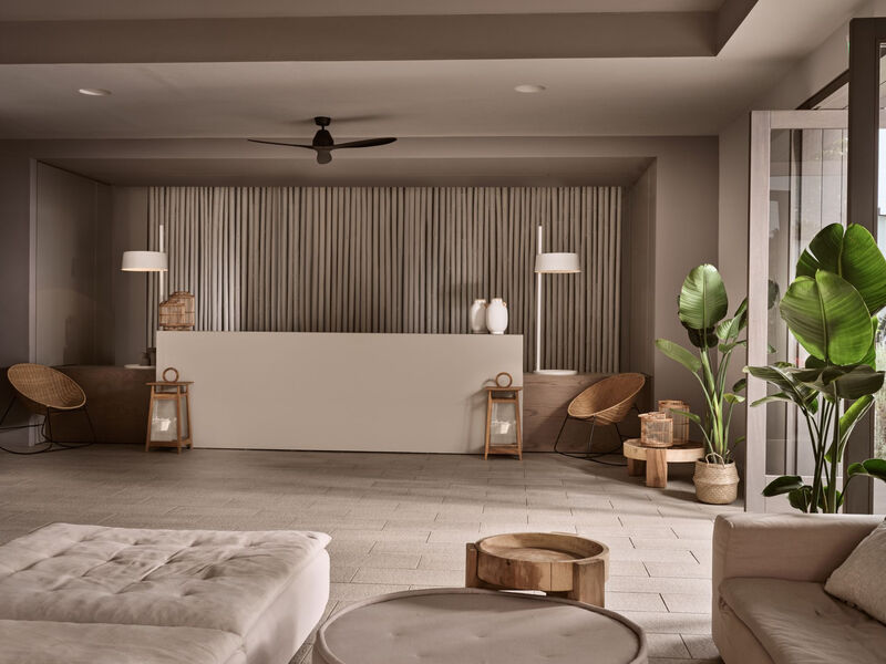Hotel The Bay