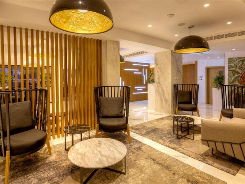 The Blue Ivy Hotel & Suites