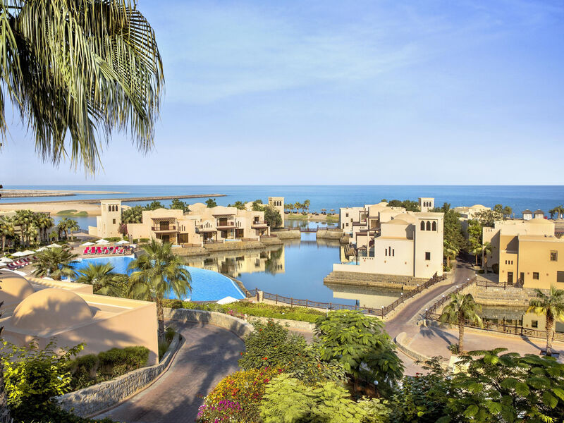 The Cove Rotana Resort 