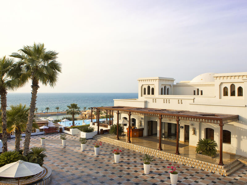 The Cove Rotana Resort 