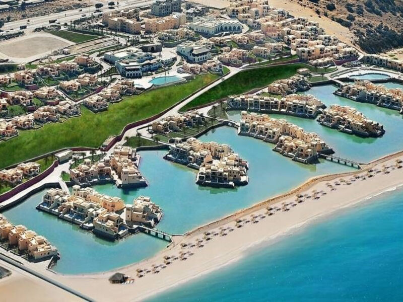 The Cove Rotana Resort 