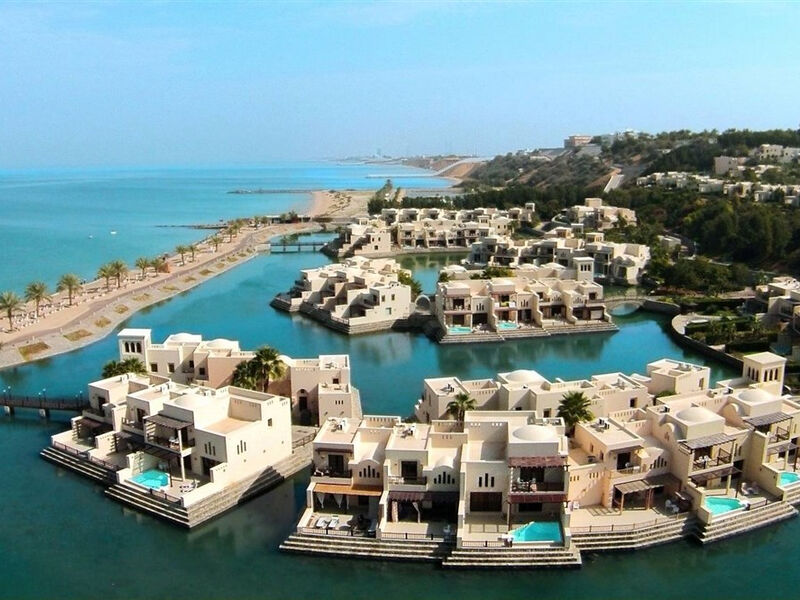 The Cove Rotana Resort 