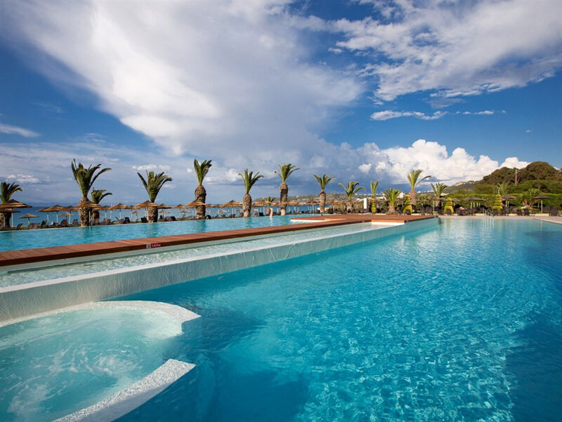 Sentido Ixian Grand