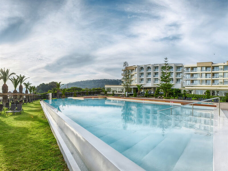 Sentido Ixian Grand