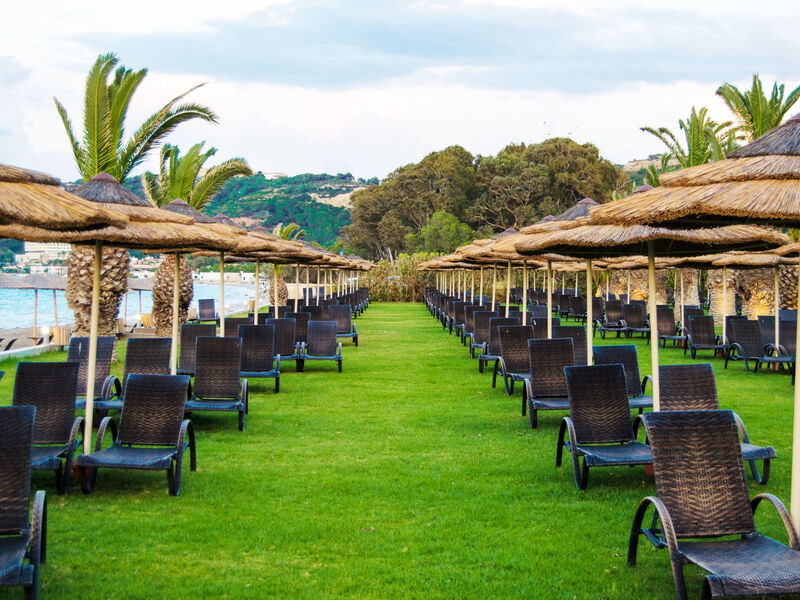 The Ixian Grand & All Suites