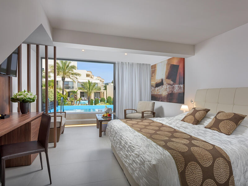 The Ixian Grand & Suites