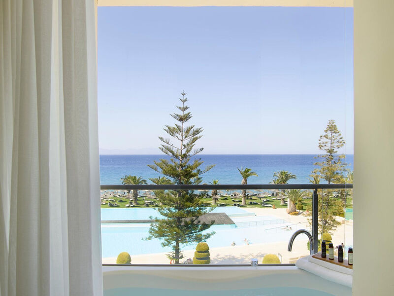 The Ixian Grand & Suites