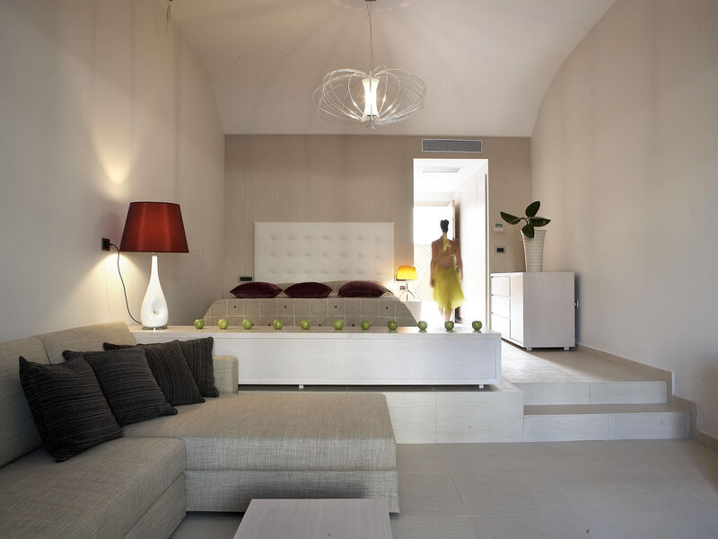 The Ixian Grand & Suites