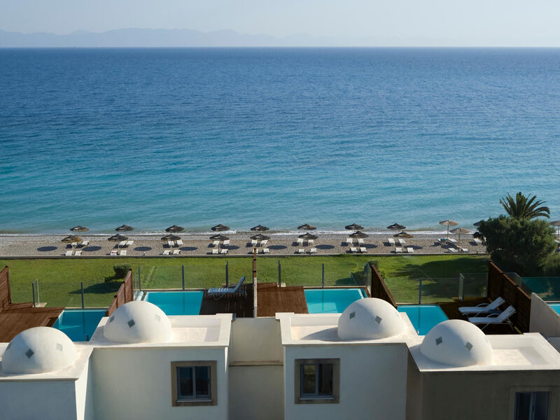 The Ixian Grand & Suites