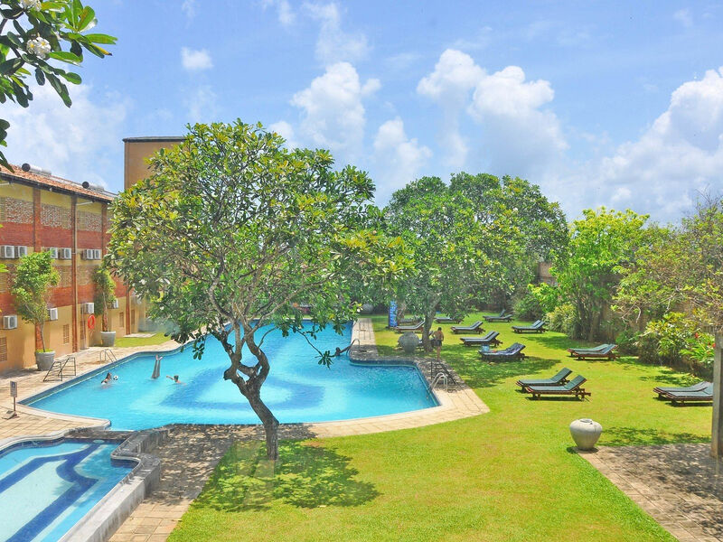 The Long Beach Resort & Spa