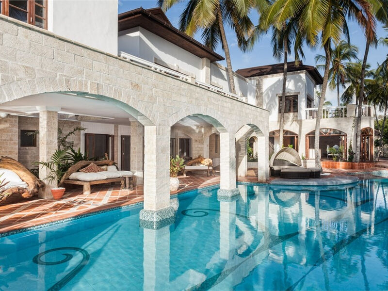 The Maji Beach Boutique Hotel